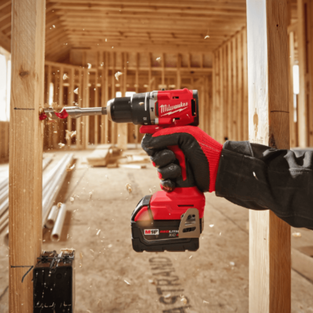 COMBO TALADRO + ATORNILLADOR Milwaukee 3693-22CX - COD:100684