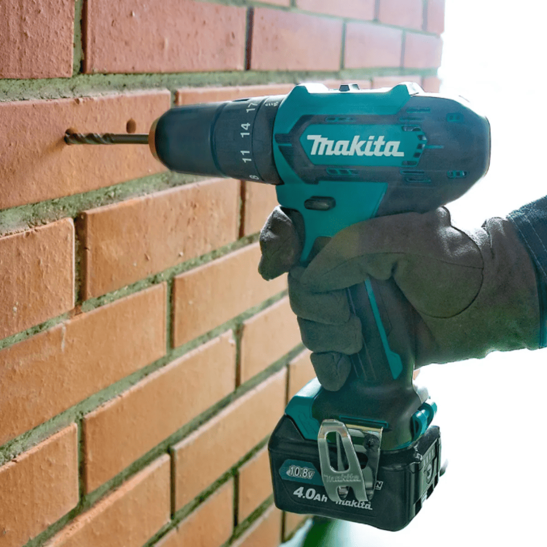 COMBO MAKITA TALADRO DT03 + ATORNILLADOR DT03 - CODIGO:100680