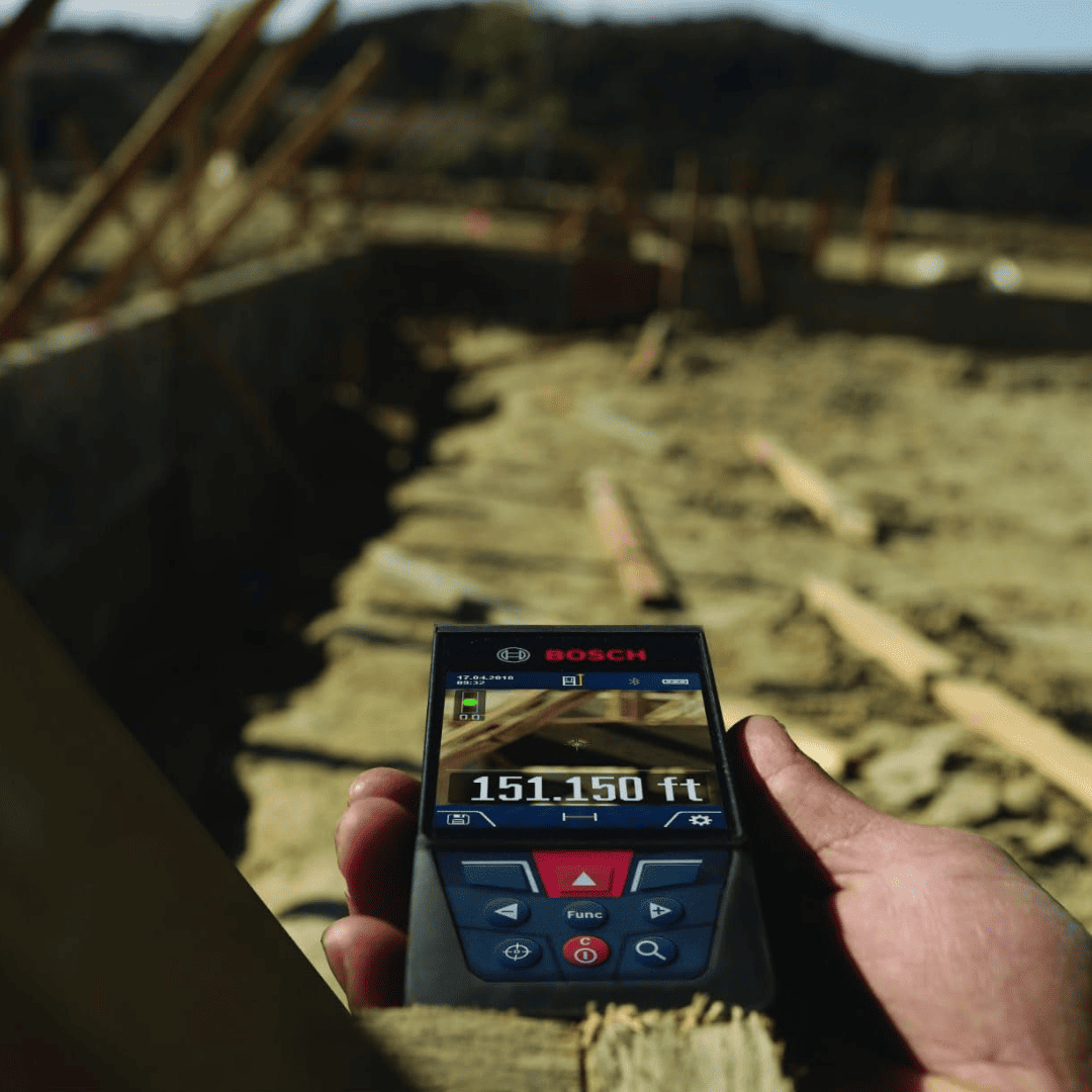 DISTANCIÓMETRO LÁSER BOSCH GLM400C PRO - COD:100660