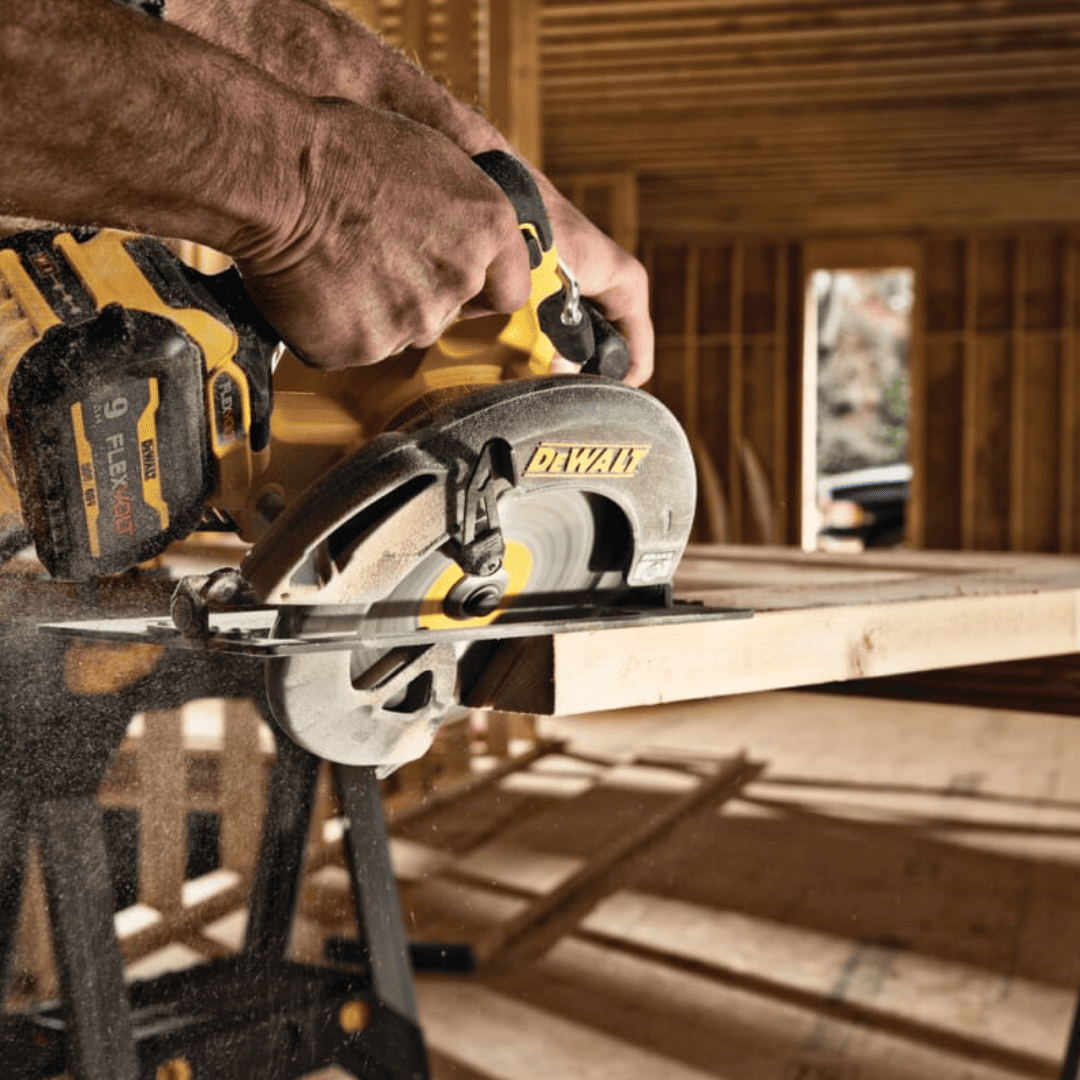 SIERRA CIRCULAR 7 1/4" FLEXVOLT DEWALT DCS578B - COD:100349