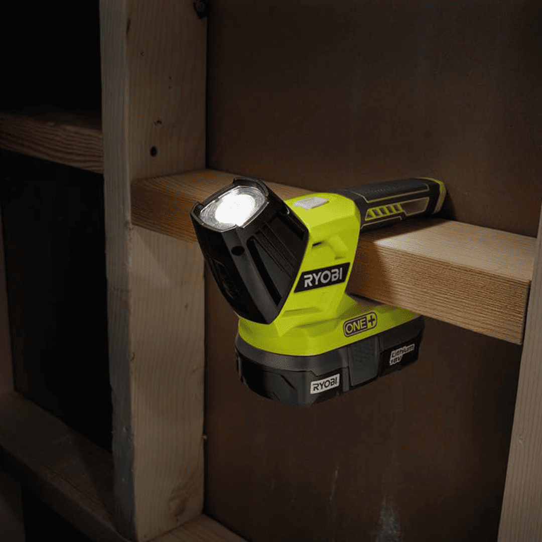 Ryobi P705 18V ONE+ LED 130 Lumen - COD:100732