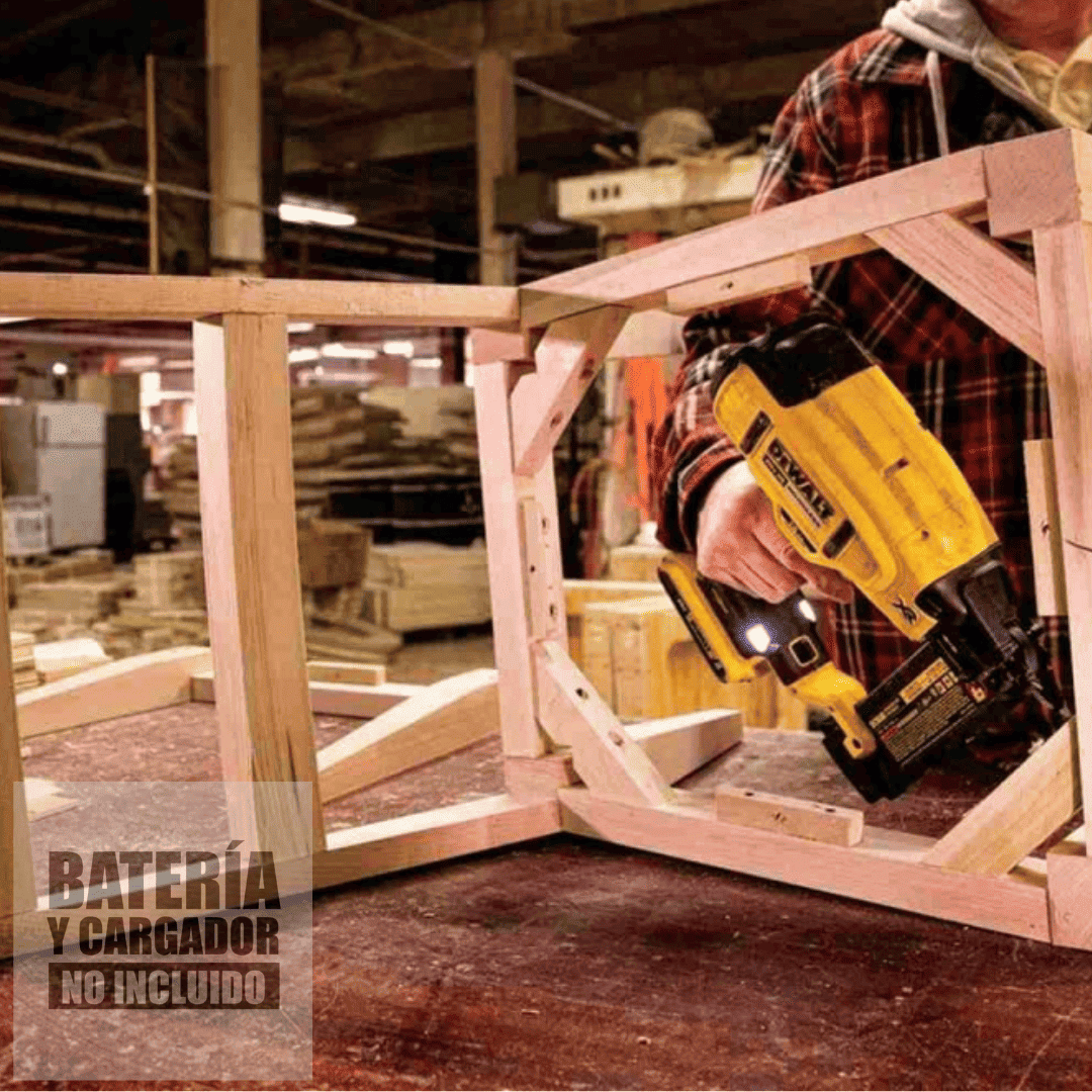Clavadora XR Calibre 18  Dewalt DCN680B - COD:100642