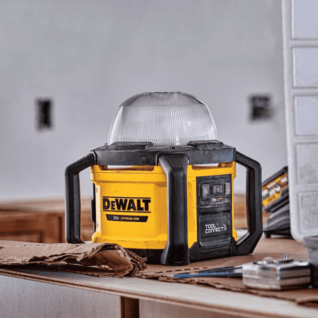 Linterna LED 5000 Lm Dewalt DCL074 - 100265