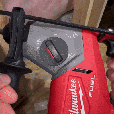 ROTOMARTILLO  SDS PLUS 5/8”  MILWAUKEE 2908-20 - COD:100748