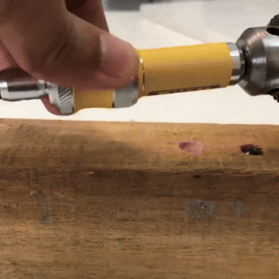 DEWALT AVELLANADOR Y ATORNILLADOR REVER 8MM DW2701 - COD:100058