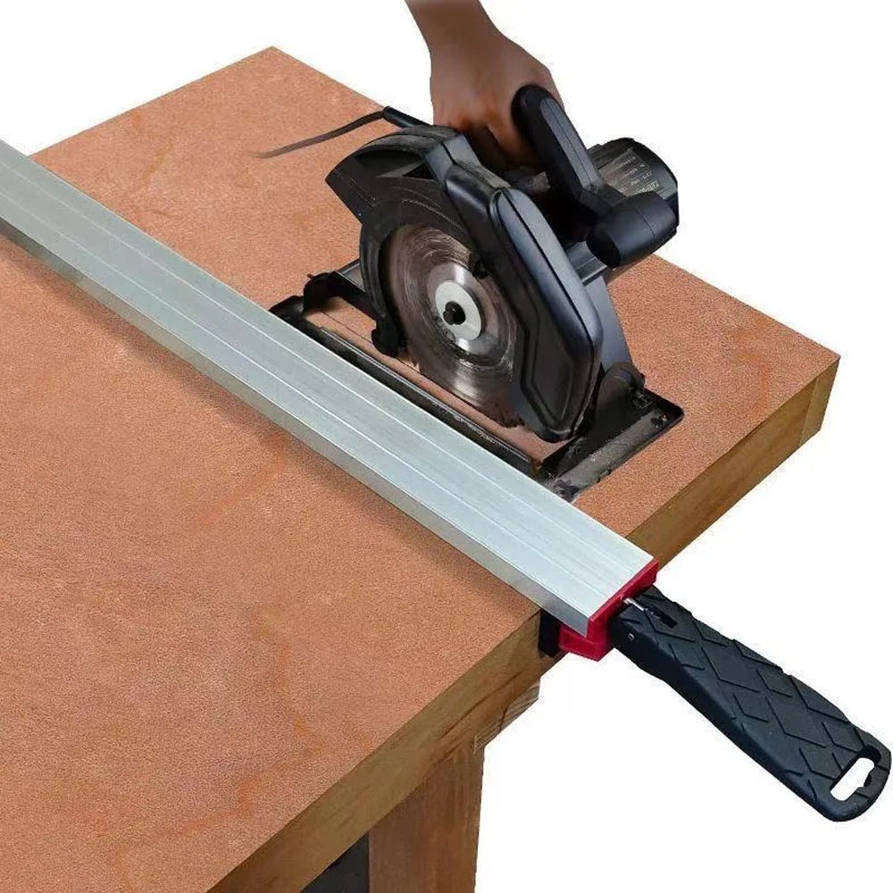 REGLA GUIA PARA CORTE O FRESADO 1.5M - COD:100446